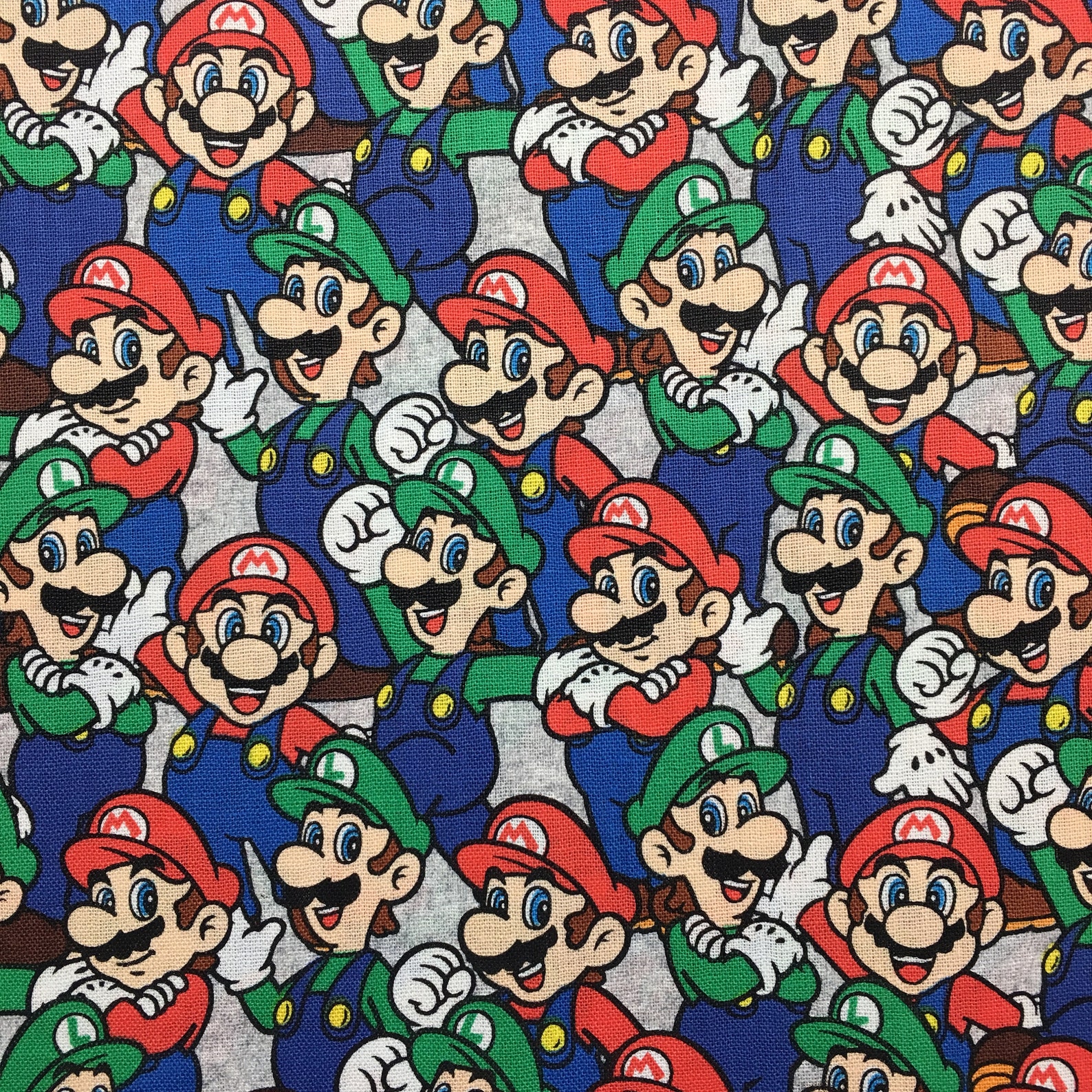 Mario Cotton Fabric Mario et Luigi Emballé par Springs Etsy France
