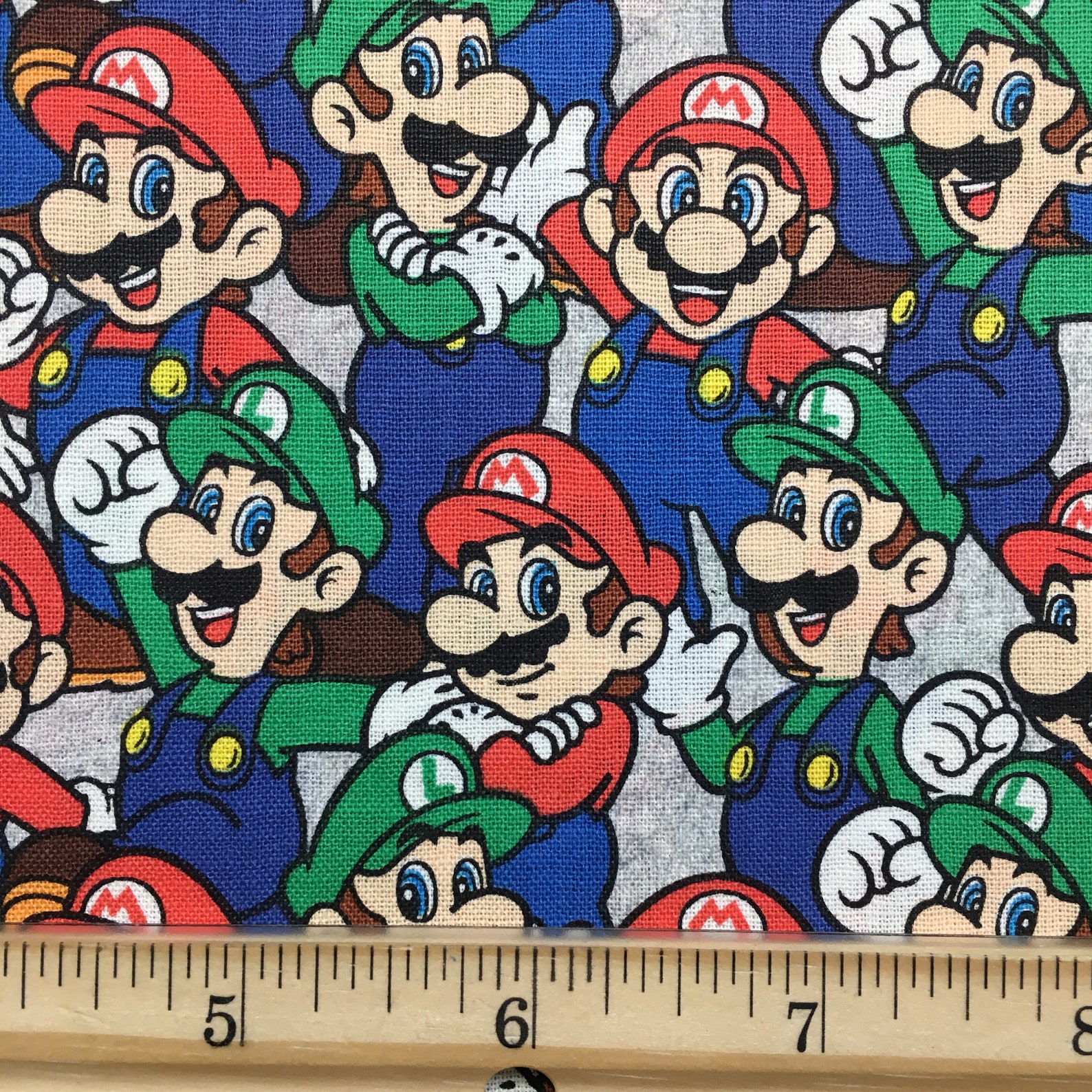 Mario Cotton Fabric Mario et Luigi Emballé par Springs Etsy France