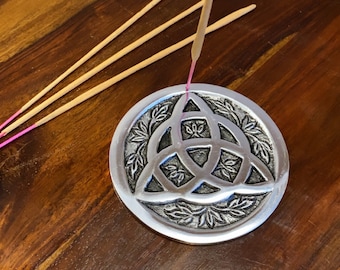 Triquetra Incense holder Altar decor, Triquetra Incense Holder - Triquetra Altar Plate