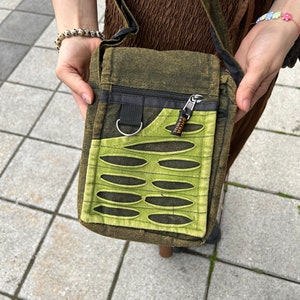 Petit sac fait main en chanvre naturel 100 % écologique Sac à bandoulière unisexe en chanvre de l'Himalaya pour voyager Cadeau parfait Très spacieux Fabriqué au Népal
