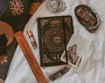 Caja de regalo misteriosa de bruja, cristales, kit de altar