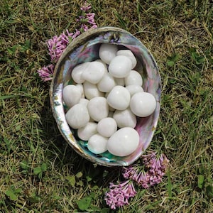 White Onyx Tumble Stones Perfect Metaphysical Properties White Onyx in Bulk