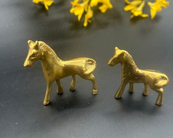 ヴィンテージの真鍮製馬の置物 – 2個セット、インドで手作り - Etsy 日本