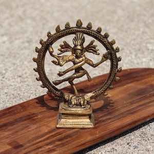 Vintage Shiva Lord of Dance Natraj solid Bronze figure beautiful Handmade shiva Deity Made in Tibet