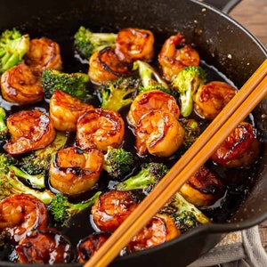 Garlic Butter Shrimp and Broccoli