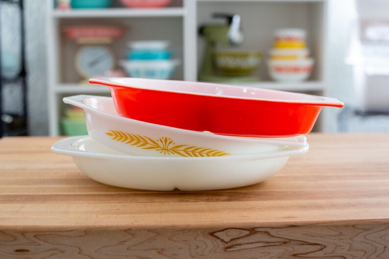 Choice Vintage Pyrex Divided Dishes Without Lids Red Etsy