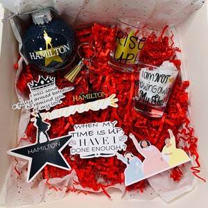 Hamilton geschenkdoos kerst en feestdagen | Muziekschijfornament en borrelglas | Opstaande doos | Mijn shotdoos niet weggooien | Broadway