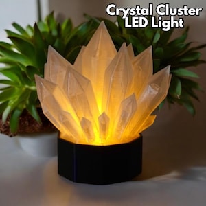 Crystal Cluster LED Light – Cordless Fantasy Night Light, Battery-Powered Gemstone Decor, Magical Crystal Glow Light, Unique Home Accent