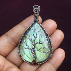 Mooie levensboom hanger labradoriet edelsteen koperdraadwikkel hanger sieraden / cadeau voor moeder / polijstmiddel oxideren / labradoriet ketting