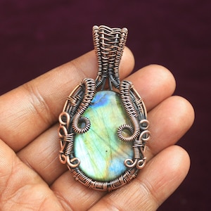 Yellow Flash Labradorite Copper Pendant/ Labradorite Gemstone Copper Wire Wrap Pendant Jewelry/ Gift Pendant/ Oxidize Polish/ For Gift