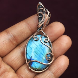 Natural Blue Fire Labradorite Copper Pendant/ Labradorite Gemstone Copper Wire Wrap Pendant Jewelry/ Gift Pendant/ Oxidize Polish Pendant