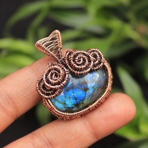 Graceful Blue Fire Labradorite Copper Pendant / Gemstone Copper Wire Wrap Pendant Jewelry/ Gift Pendant/ Oxidize Polish Pendant