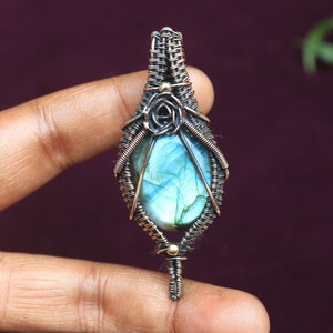 Multi Blue Fire Labradorite Copper Pendant/ Labradorite Gemstone Copper Wire Wrap Pendant Jewelry/ Gift Pendant/ Oxidize Polish Pendant