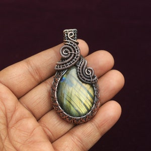 Copper Pendant/ Labradorite Gemstone Copper Wire Wrap Pendant Jewelry/ Gift For Friend Pendant/ Oxidize Polish Copper Pendant Necklace