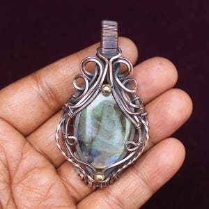 Natural Flashy Labradorite Copper Pendant/ Gemstone Copper Wire Wrap Pendant Jewelry/ Gift Pendant/ Oxidize Polish , Gift For Mother&#39;s Day