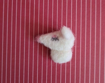 Brooch Mouse