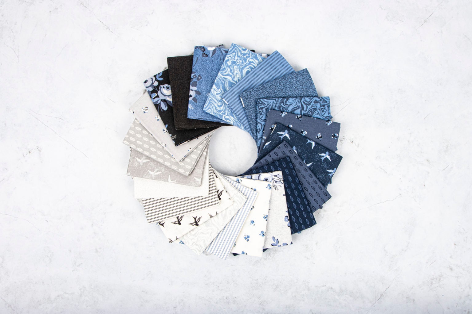 Blue Jean Fat Quarter Bundle 21 pieces - Riley Blake Designs - Pre cut  Precut - Quilting Cotton Fabric