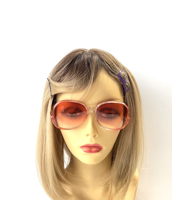 Vintage70s Womens Drop Arm sunglasses Model 10029 