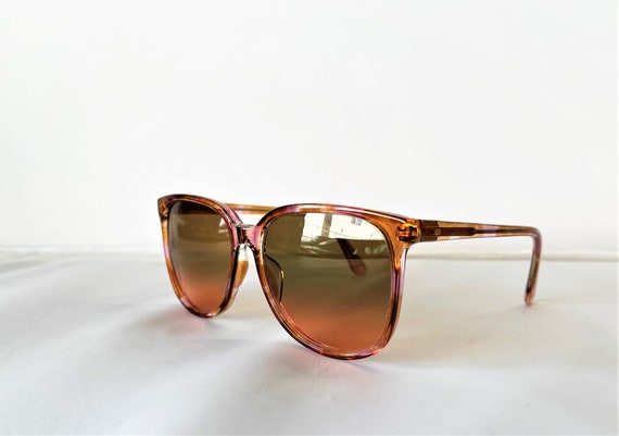 Vintage 80s Womens Sunglasses Style: Hanover With… - image 5