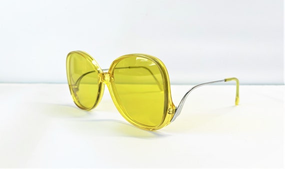 Vintage 1980s Womens Drop-Arm Sunglasses with Cus… - image 5