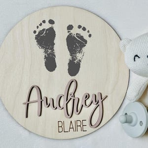 Hospital Announcement Sign with Footprints, Birth Announcement Sign for Hospital, Hospital Footprint Sign, Baby Announcement Sign, Newborn