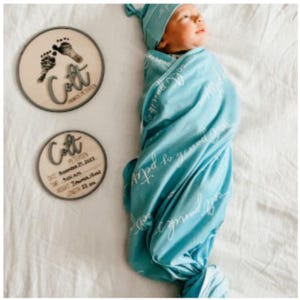 Baby Announcement Sign | Personalized Birth Stat & Footprint Board | Newborn Keepsake Gift | Hospital Photo Prop image 3