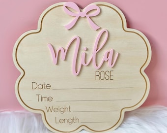 Letrero personalizado para anuncio de bebé niña / Letrero de hospital con lazo festoneado / Recuerdo de estadísticas de nacimiento / Placa con nombre