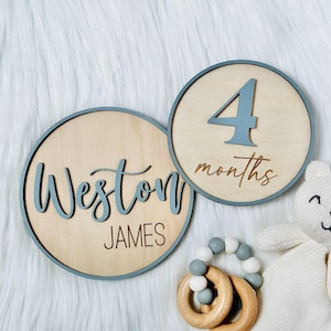 Baby Monthly Milestone Markers | Milestone Disc Sign | Personalized Name Plaque Gift | Newborn Photo Prop