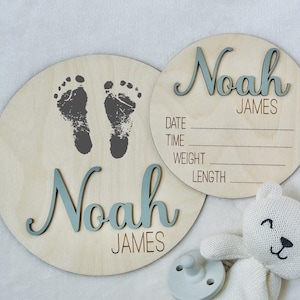 Newborn Name Sign for Hospital, Welcome Baby Sign, Name Announcement Sign, Hospital Name Sign, Birth Sign for Hospital, Footprint sign