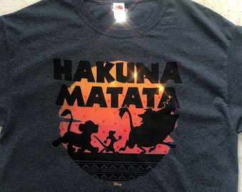 Camiseta hakuna matata | Etsy España