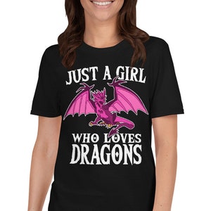 ドラゴンが大好きな女の子、面白いかわいいドラゴンギフト、半袖ユニセックスTシャツ