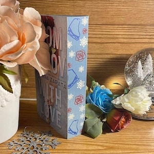 From Lukov with Love with stenciled edges