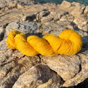Llama wool yarn, 100g skein, 90/10 llama/polyamide yarn hanks
