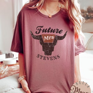 Custom Western Graphic Tee Future Mrs Bride Shirt Engagement Bride To Be Yes Bridal Party Shirts Personalized Miss to Mrs Tshirt