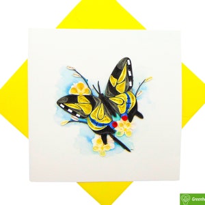 Farfalla a coda di rondine, biglietto d'auguri quilling - Arte unica dedicata fatta a mano. Biglietto d'auguri di design per tutte le occasioni di GREENHANDSHAKE