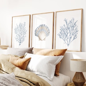 Conjunto de 3 impressões de algas marinhas em tons neutros. Arte de parede imprimível com algas azuis. Impressões costeiras em aquarela. Arte de parede náutica. Impressão artística para casa de praia.