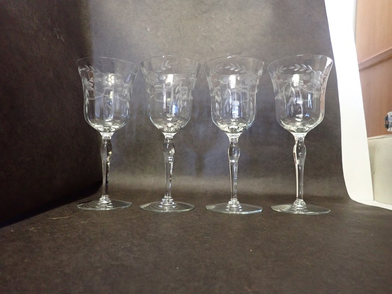 Vintage 4 Clear Etched Red Wine or Water Goblets with Swag and Dots for Wedding