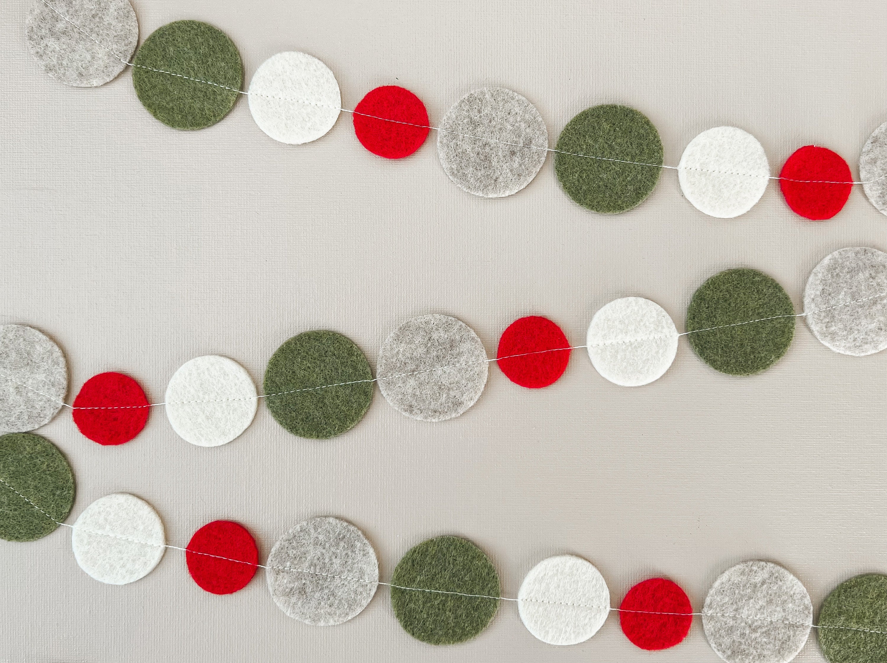 White Adhesive Felt Circles: Variety of Sizes: ½”, ¾”, 1 or 1.5 Wide; Package Sizes for Wholesale Pricing, Die Cut Stickers Ready to Use for DIY