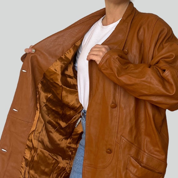 Vintage Woman light Brown leather jacket blazer -… - image 5