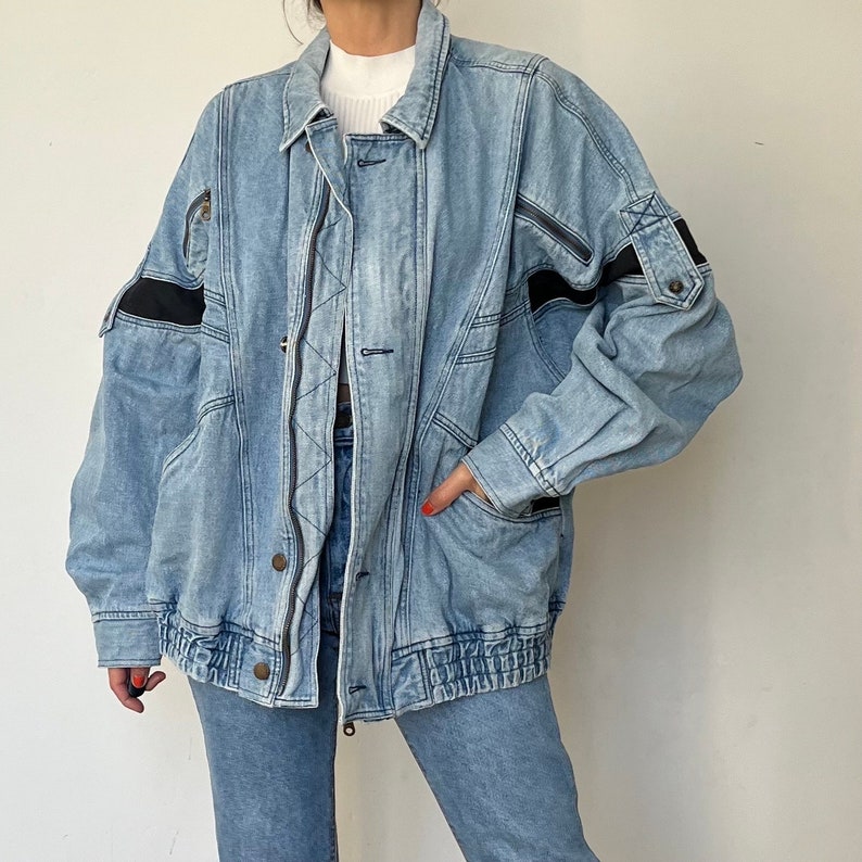 Giacca vintage in denim blu lavaggio donna di John Baner Jeans oversize da donna blu cielo Giacca in denim bomber leggero Taglia XL anni '90 immagine 9