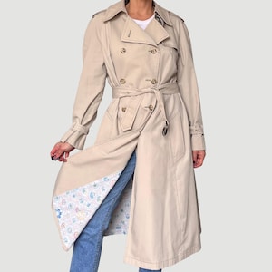 Vintage Woman Beige Long Trench Coat by London Fog - Double breasted Trench coat jacket with belt - Cotton trench coat - Size S - 1990s