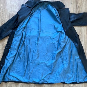 Vintage svart lädertrenchcoat: Avant Garde-överrock, storlek M/L bild 8