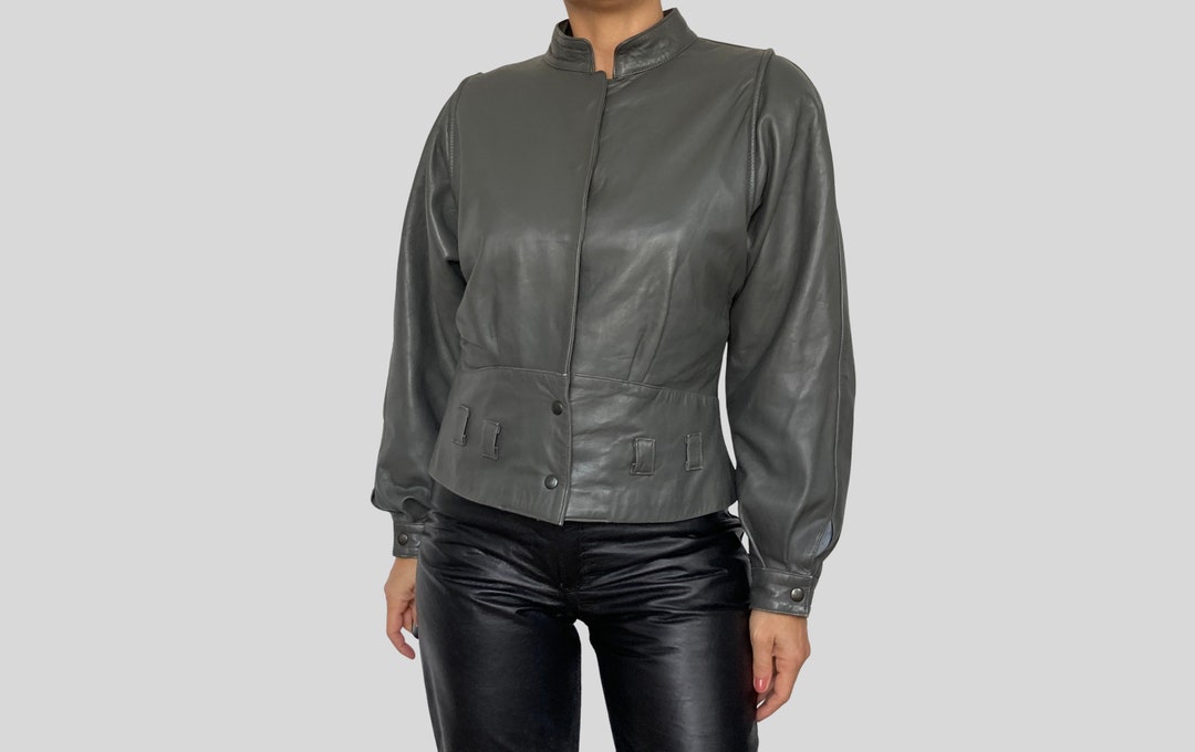 Vintage Woman Gray Leather Bomber Jacket Lightweight Leather Jacket