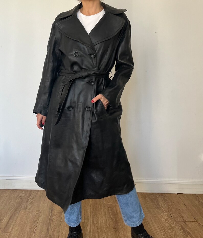Vintage svart lädertrenchcoat: Avant Garde-överrock, storlek M/L bild 5