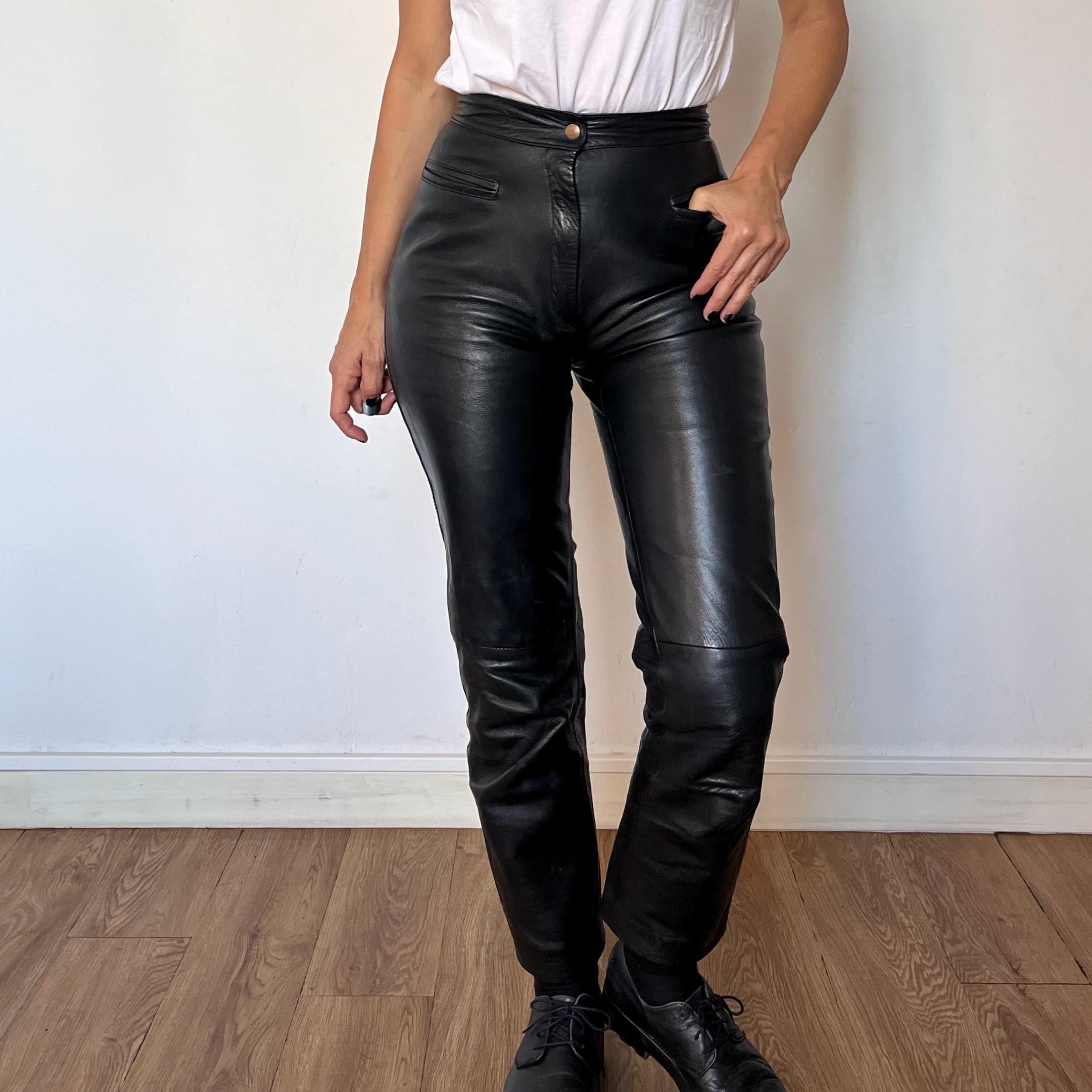 Vintage Woman Black Leather Trousers - Genuine Leather Vintage Woman Black Leather Trousers - Genuine Leather