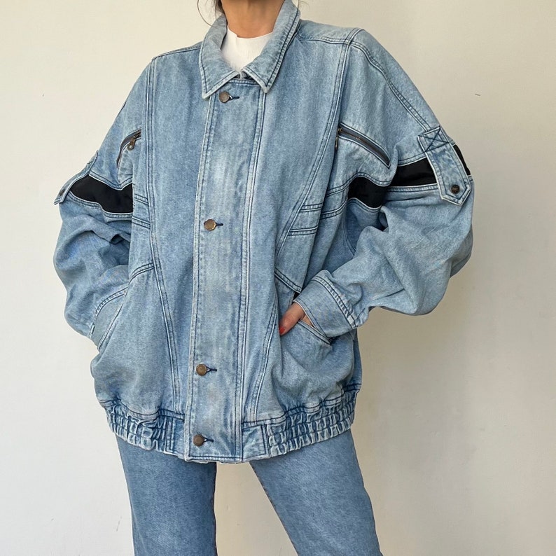 Giacca vintage in denim blu lavaggio donna di John Baner Jeans oversize da donna blu cielo Giacca in denim bomber leggero Taglia XL anni '90 immagine 5