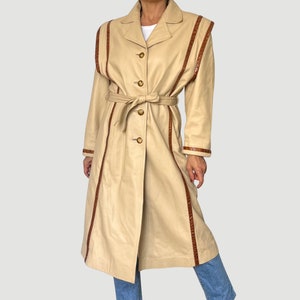 Vintage Woman Beige leather long trench coat with belt - Avant Garde Leather jacket Coat - Size S - 1990s - Excellent vintage condition