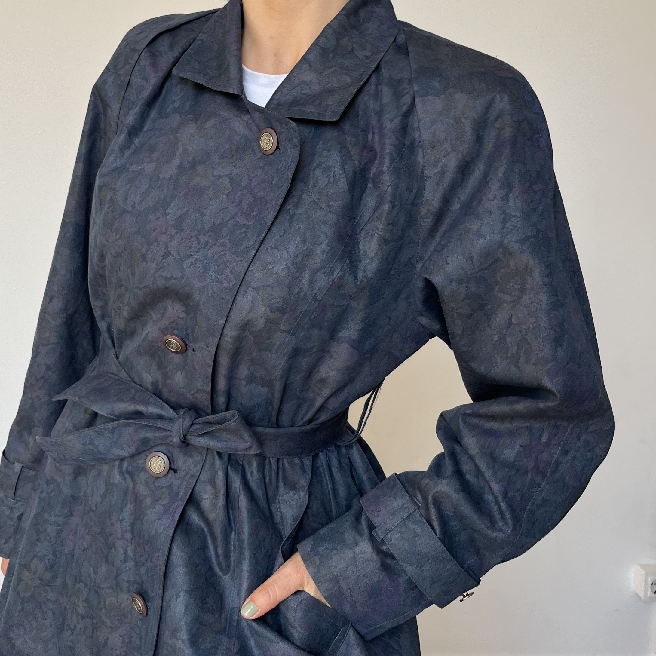 ジャケット・アウター LONDON FOG Beautiful Flower Vintage Coat 1980s London Fog Floral Trench Coat – Everythings Fine Vintage