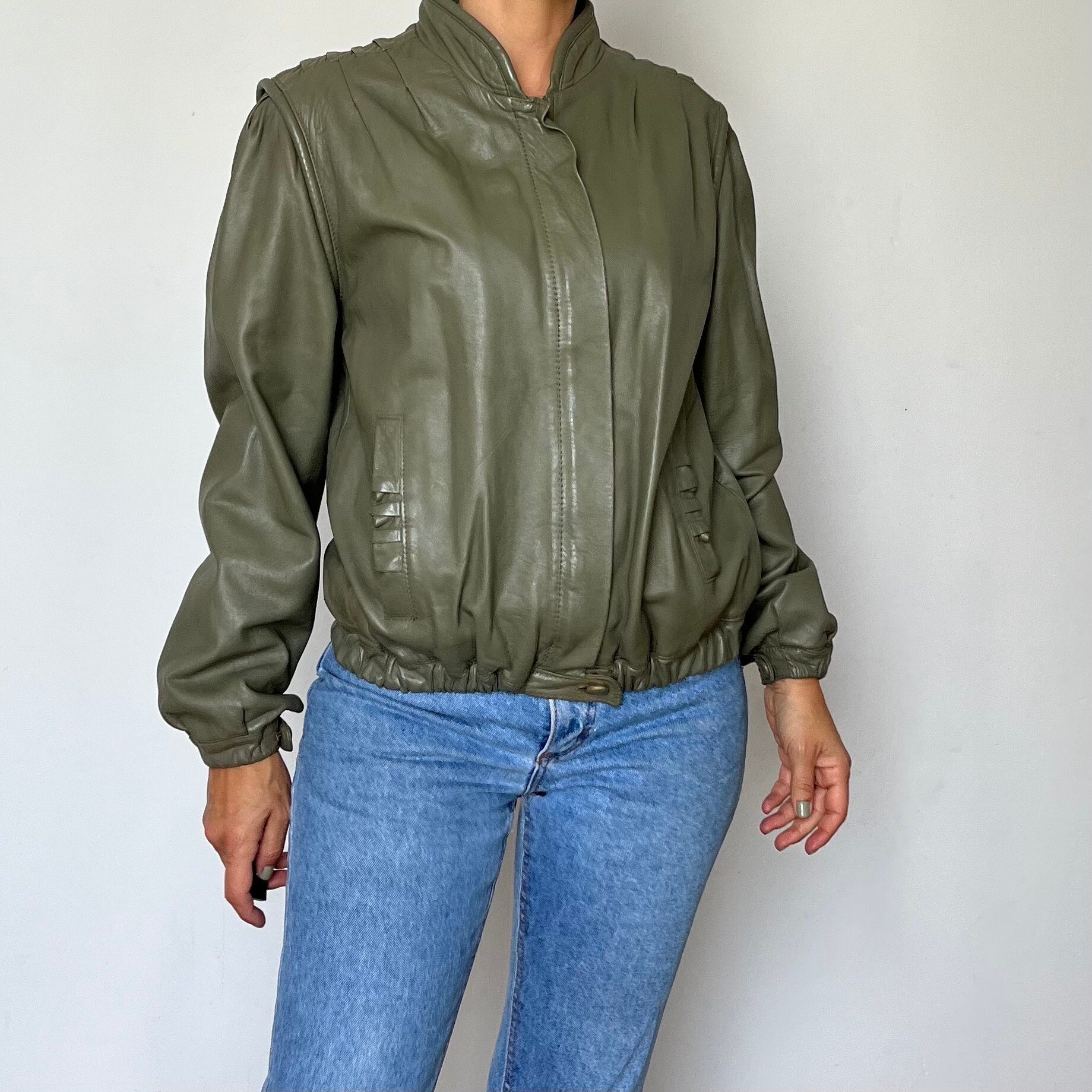 Vintage Woman Green Leather Bomber Jacket Cropped Bomber Etsy