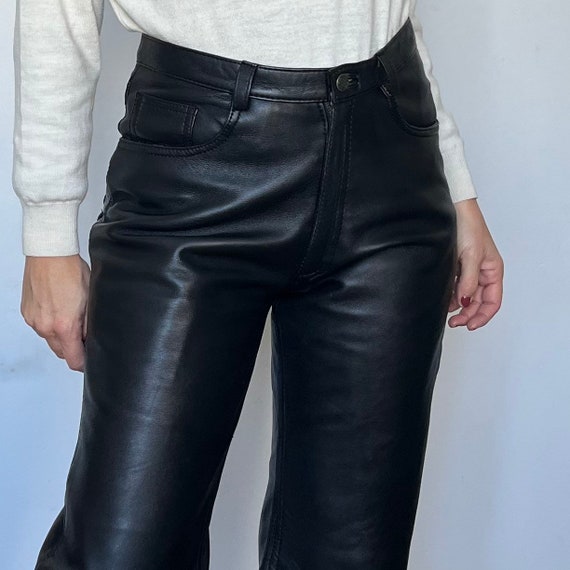 Pantalon vintage femme en cuir noir Pantalon rocker biker en cuir veritable Pantalon en cuir taille haute Annees 1990 Excellente condition vintage Etsy Canada